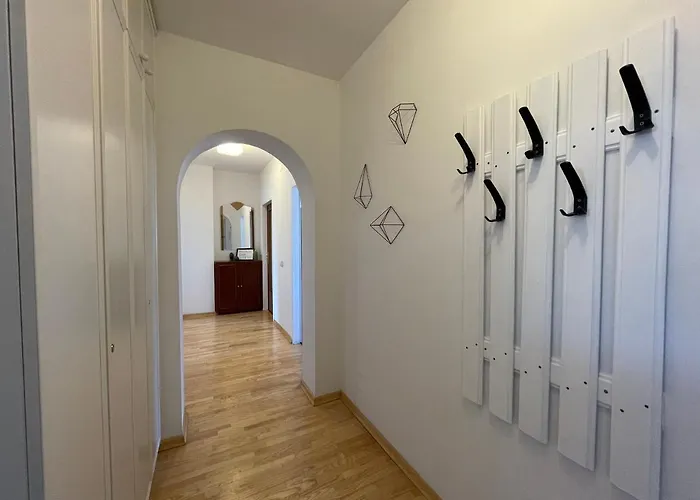 Apartament Spacious 3bd Floor Flat Close To Klagenfurt am Woerthersee